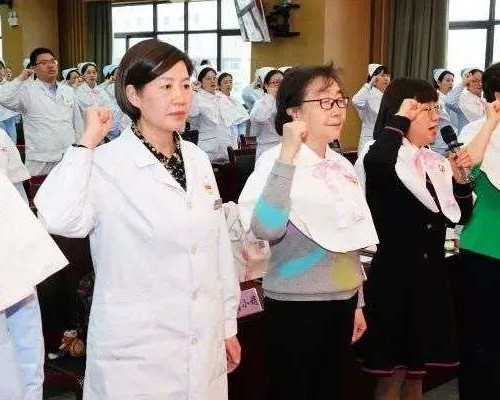 试管包成功,多囊卵巢能吃大闸蟹吗（多囊卵巢综合症能治好吗）