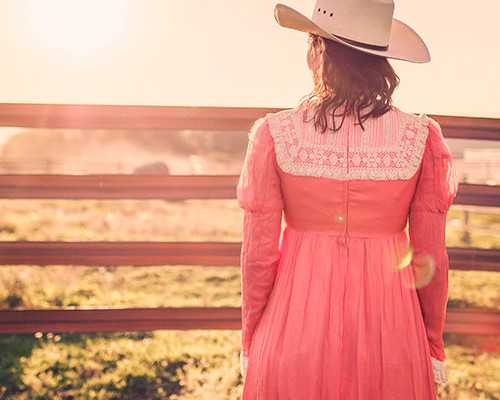 代孕妈妈哪里找?,试管移植输营养液多少钱-试管移植前注射营养液